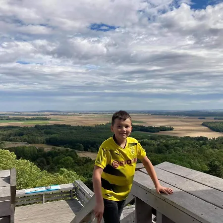 La Roulotte Du Pre En Bulles Et Produits Locaux De La Ferme A Labuissiere